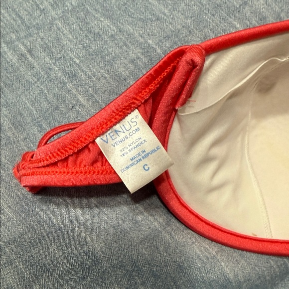 VENUS Hot Pink Swimwear swim bikini top - Picture 3 of 3